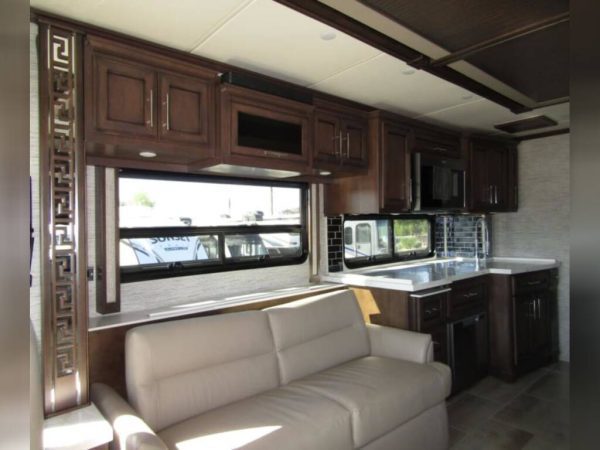 2022 NEWMAR VENTANA 4369 - Image 18