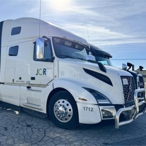 2022 Volvo VNL64T760