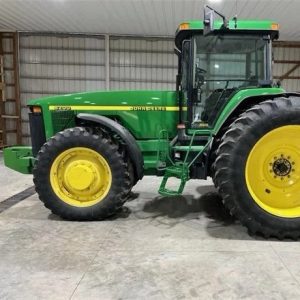 1999 JOHN DEERE 8200