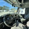 2022 Volvo VNL64T760 - Image 4