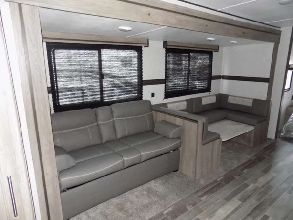 2020 CROSSROADS ZINGER 280BH - Image 6