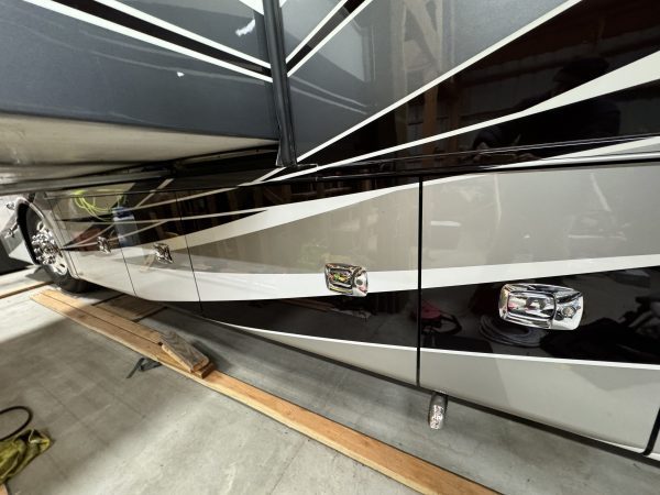 2017 TIFFIN ALLEGRO BUS 37AP - Image 30