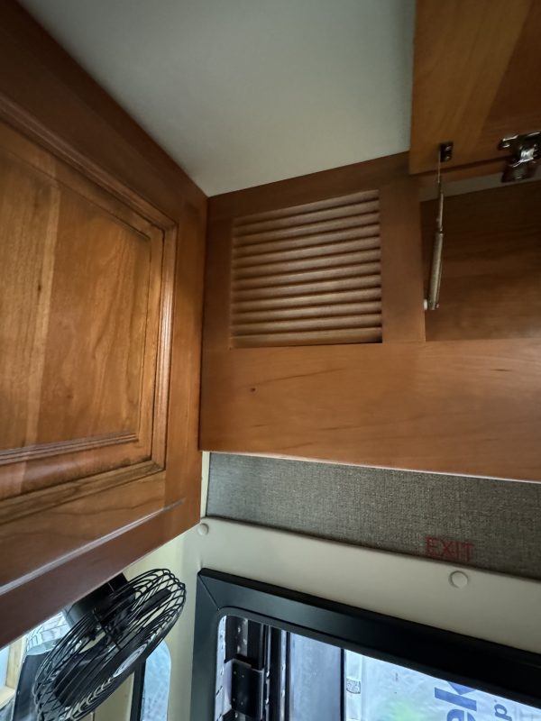 2017 TIFFIN ALLEGRO BUS 37AP - Image 70