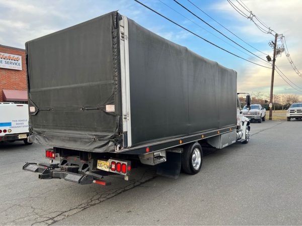 2010 International DuraStar 4400 - Image 10