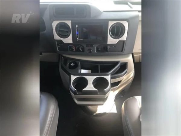 2022 THOR MOTOR COACH QUANTUM KW29 - Image 14