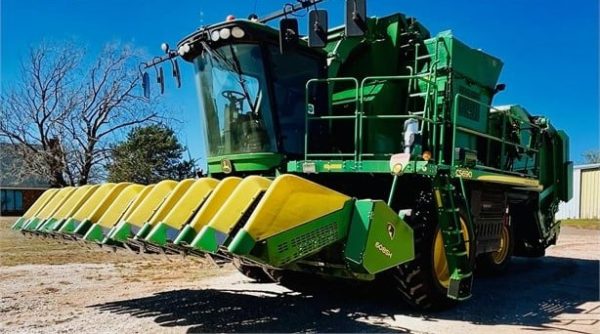 2015 JOHN DEERE CS690