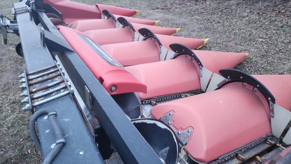 2006 Geringhoff Corn Head 8 row 30″ - Image 12