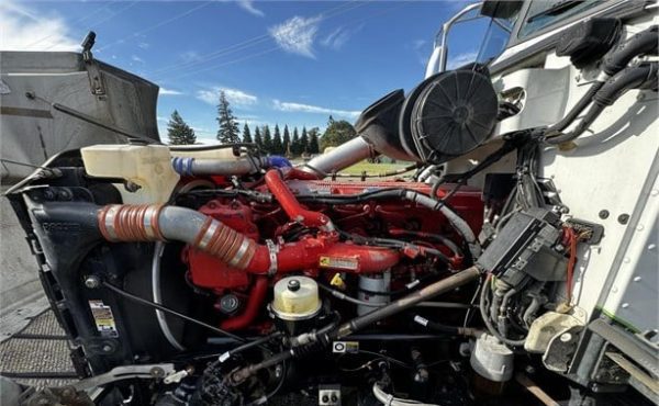 2014 PETERBILT 386 - Image 8