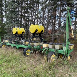 2006 John Deere 7100