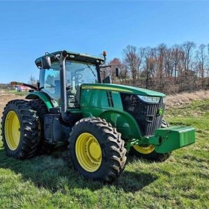 2011 JOHN DEERE 7215R
