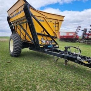 2011 OXBO 1512