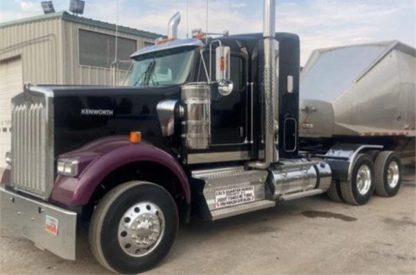 2022 KENWORTH W900B