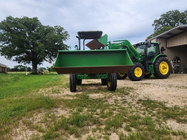 2019 John Deere 5045E - Image 13
