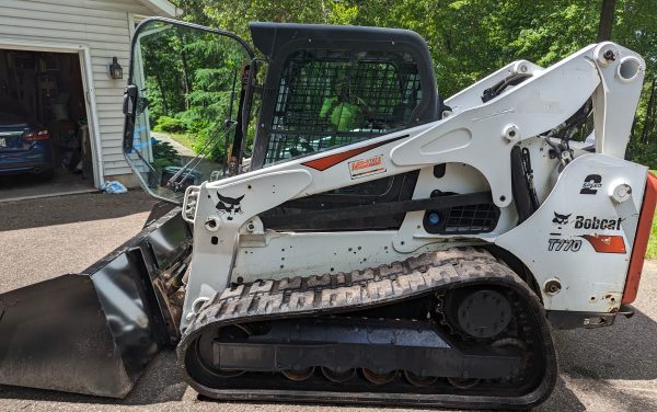 2017 bobcat t770 - Image 2
