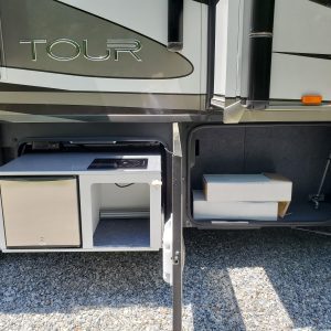 2014 Winnebago Tour 42 QD