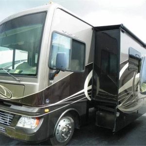 2015 FLEETWOOD BOUNDER 35K
