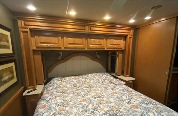 2013 TIFFIN PHAETON 42QBH - Image 12
