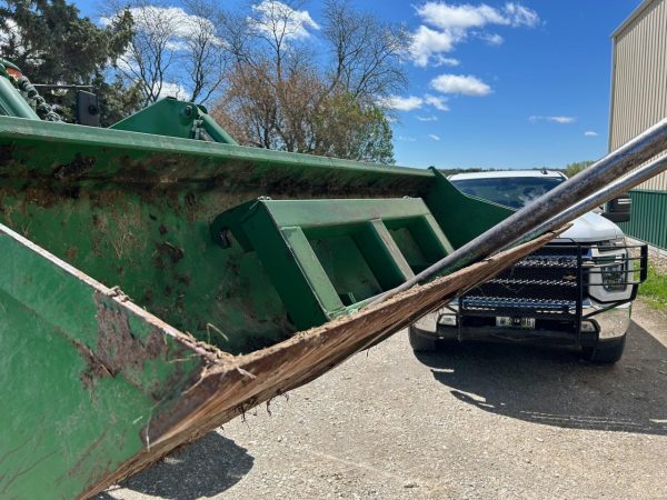 2016 John Deere 6125 - Image 2