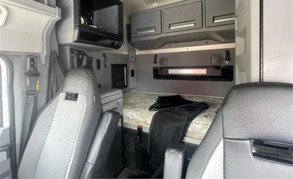 2020 MACK ANTHEM 64T - Image 6