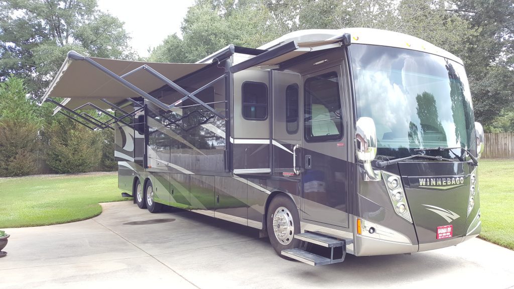 2014 Winnebago Tour 42 QD