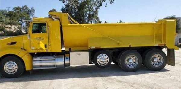 2012 PETERBILT 386 - Image 10