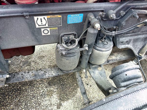 2019 Peterbilt 389 - Image 7