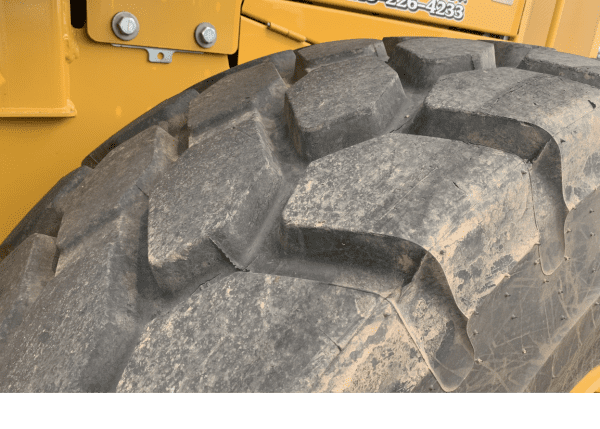 2020 DEERE 644L - Image 9