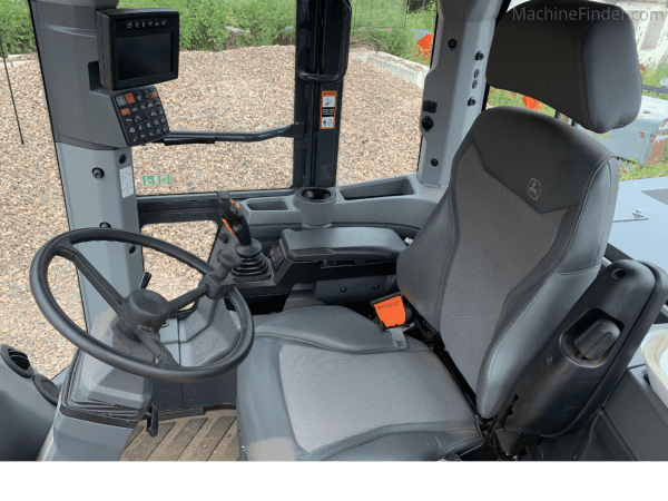2020 DEERE 644L - Image 19