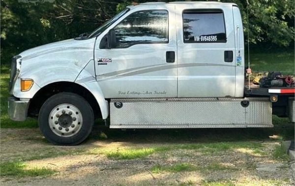 2008 FORD F6502008 FORD F650