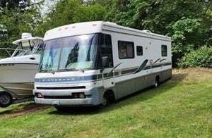 1996 WINNEBAGO JOURNEY 34Y