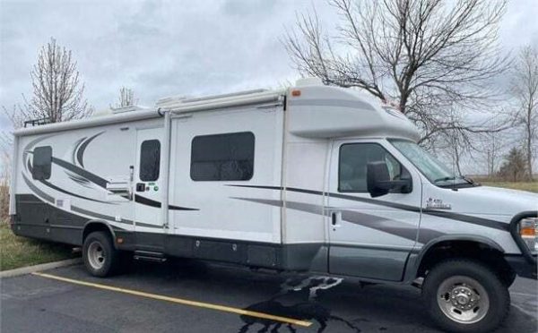 2019 PHOENIX CRUISER 2910 - Image 3