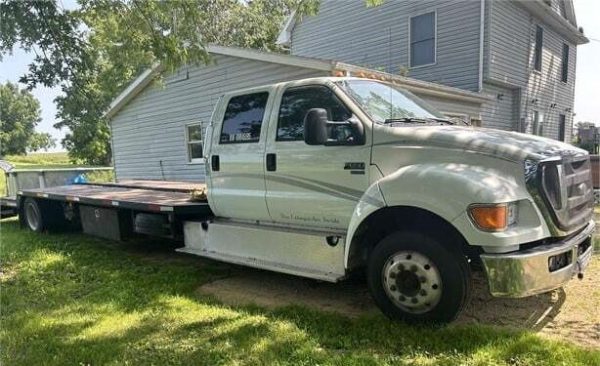 2008 FORD F6502008 FORD F650 - Image 4