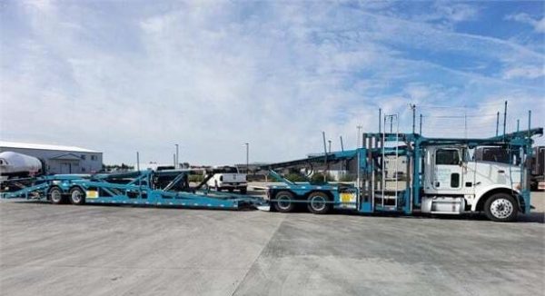2011 PETERBILT 365 - Image 4