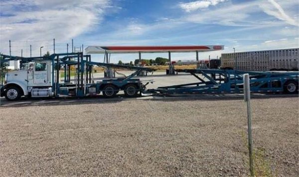 2011 PETERBILT 365 - Image 5