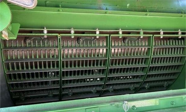 2015 JOHN DEERE S670 - Image 8