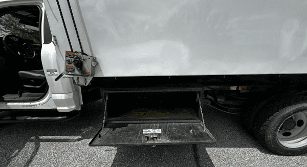 2017 F-550 Super Duty Dump Truck - Image 9