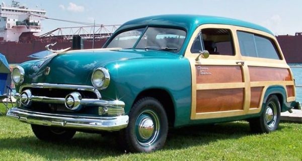 1951 FORD COUNTRY SQUIRE WOODY WAGON