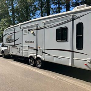 2004 Ford F-450 and 2012 Keystone Montana 3400RL Hickory Edition