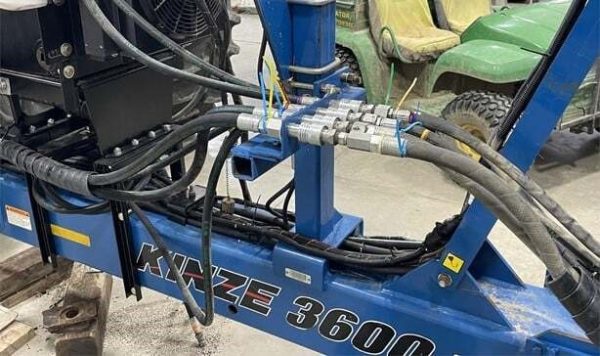 2012 KINZE 3600ASD - Image 14