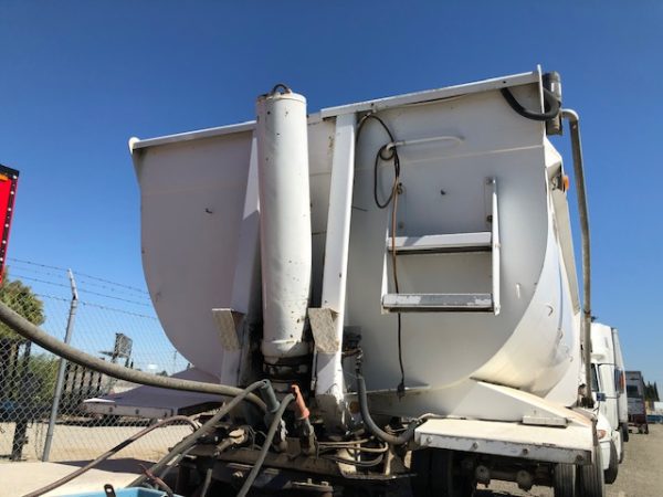2001 Reliance End Dump Trailer - Image 3