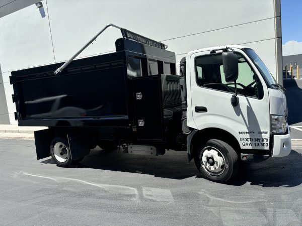 2020 Hino 195 Dump Truck