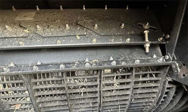 2015 CASE IH 6140 - Image 19