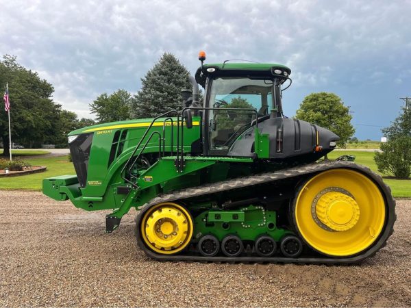 2016 JD 9570RT Track Tractor - Image 2