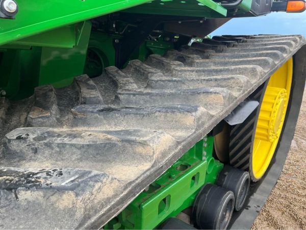 2016 JD 9570RT Track Tractor - Image 5