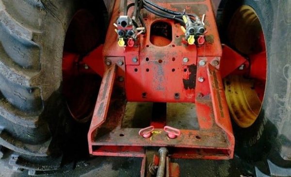 1985 VERSATILE 876 TRACTOR - Image 6
