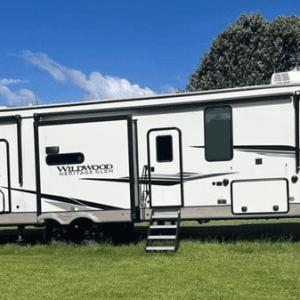 2023 FOREST RIVER WILDWOOD HERITAGE GLEN 353BED