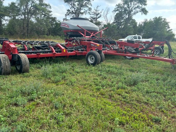 2022 Case 500T Air Drill - Image 5