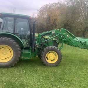 2015 JOHN DEERE 5085M &  Polaris 570