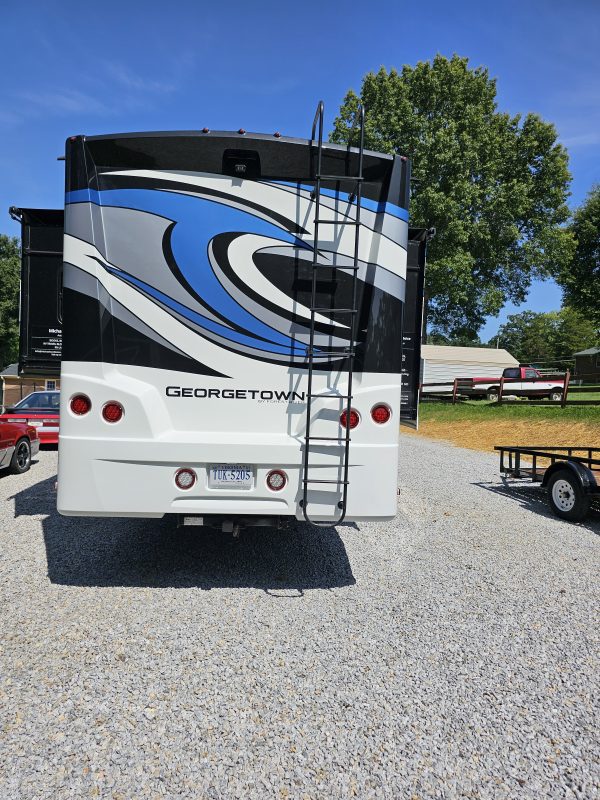 2020 FOREST RIVER GEORGETOWN GT5 36B5 - Image 19