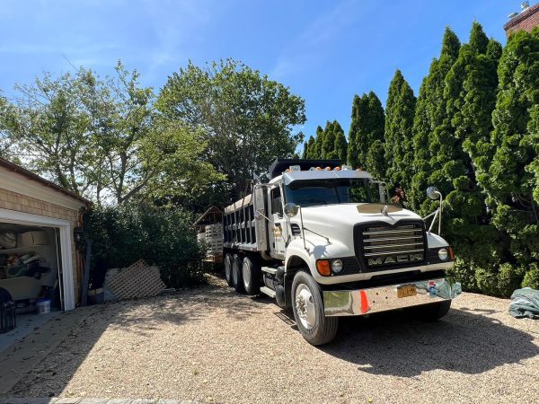 2006 Mack Granite CV713 Dump Truck  with Trailer - Image 13